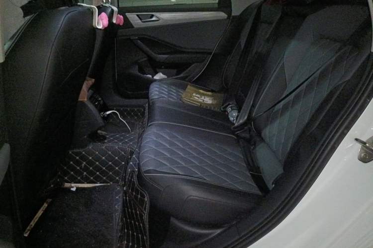 Used Volkswagen Sagitar 2023 300TSI DSG Excellence Edition Left Rear Seat