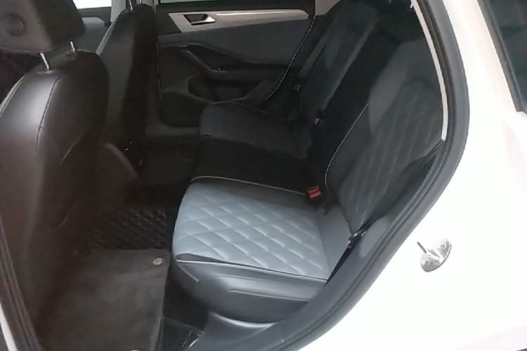 Used Volkswagen Sagitar 2023 300TSI DSG Excellence Edition Left Rear Seat