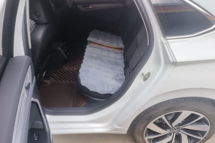 Used Volkswagen Sagitar 2023 300TSI DSG Excellence Edition Left Rear Seat