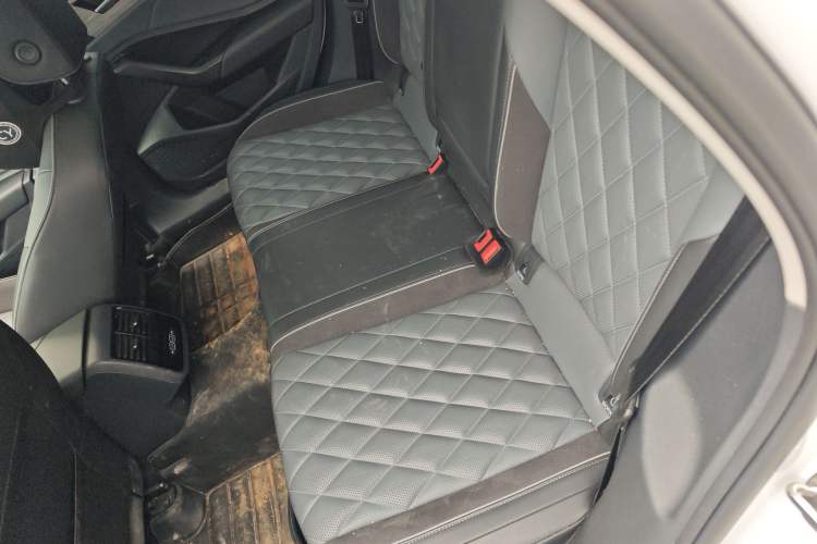 Used Volkswagen Sagitar 2023 300TSI DSG Excellence Edition Left Rear Seat