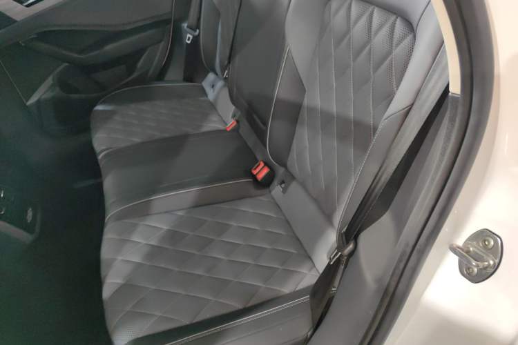 Used Volkswagen Sagitar 2023 200TSI DSG Excellence Edition Left Rear Seat