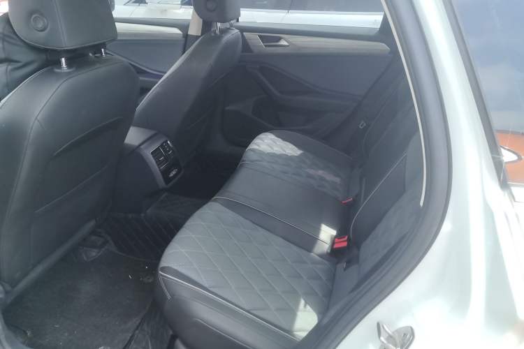 Used Volkswagen Sagitar 2023 280TSI DSG Excellence Edition Left Rear Seat