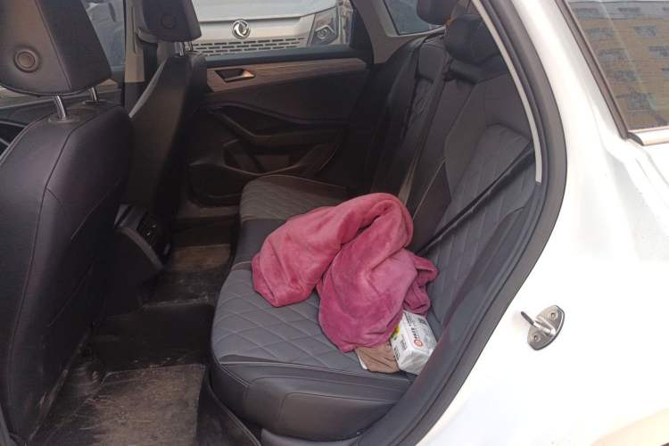 Used Volkswagen Sagitar 2023 300TSI DSG Excellence Edition Left Rear Seat
