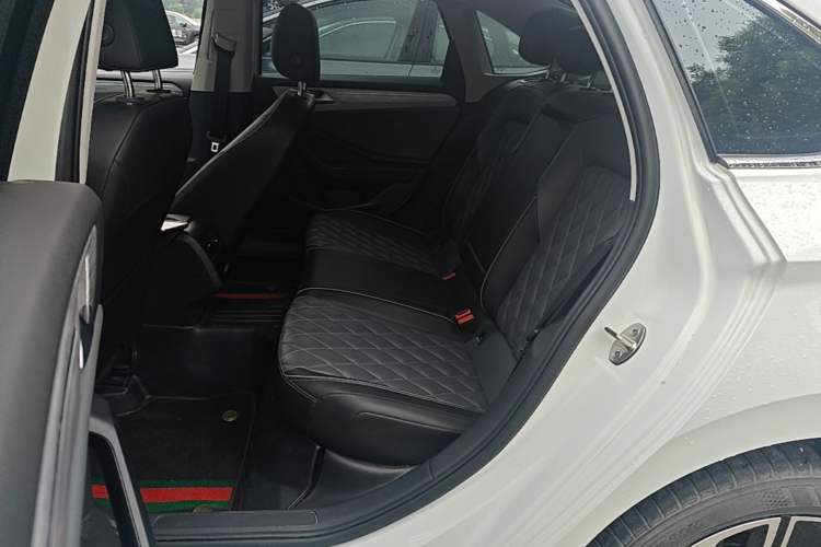 Used Volkswagen Sagitar 2023 300TSI DSG Excellence Edition Left Rear Seat