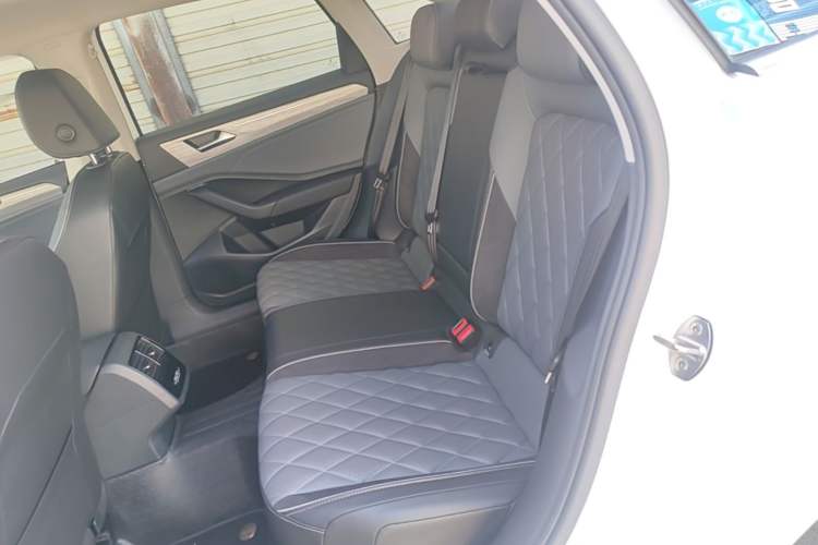 Used Volkswagen Sagitar 2023 300TSI DSG Excellence Edition Left Rear Seat