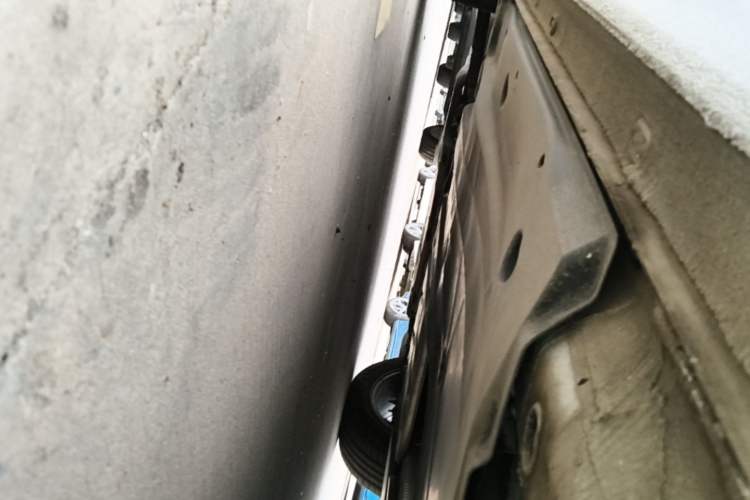 Used Volkswagen Sagitar 2023 300TSI DSG Excellence Edition Left Side Sill