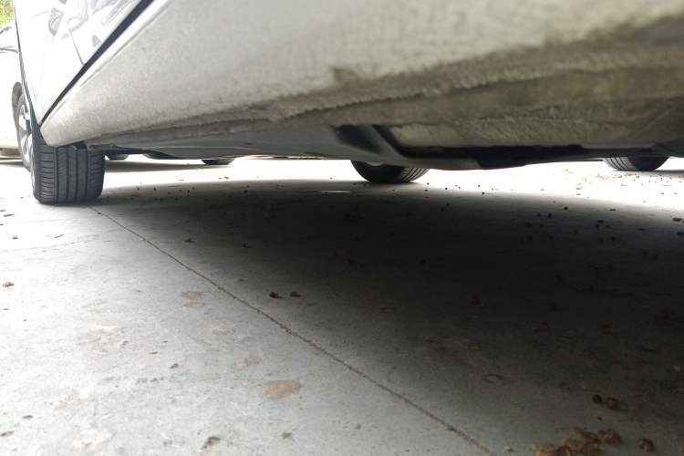 Used Volkswagen Sagitar 2023 300TSI DSG Excellence Edition Left Side Sill
