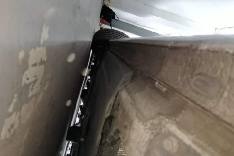 Used Volkswagen Sagitar 2023 300TSI DSG Excellence Edition Left Side Sill