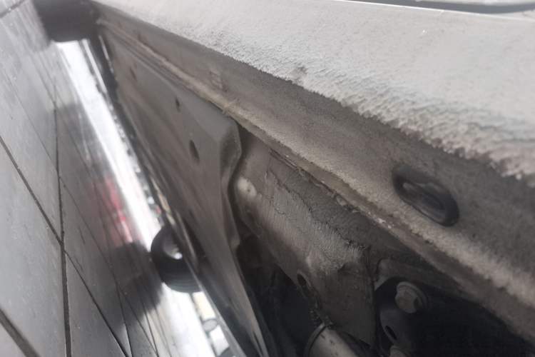 Used Volkswagen Sagitar 2023 300TSI DSG Excellence Edition Left Side Sill