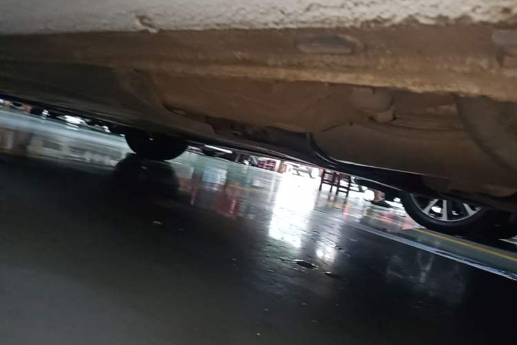 Used Volkswagen Sagitar 2023 300TSI DSG Excellence Edition Left Side Sill