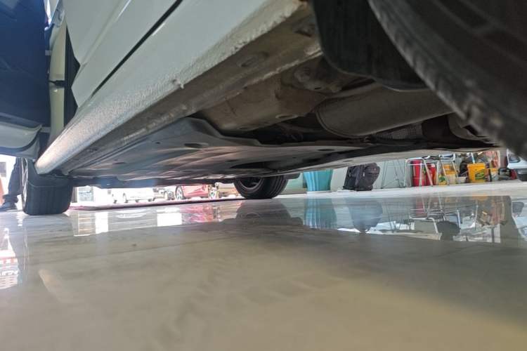 Used Volkswagen Sagitar 2023 300TSI DSG Excellence Edition Left Side Sill