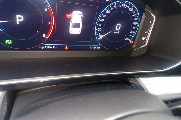 Used Volkswagen Sagitar 2023 300TSI DSG Excellence Edition Odometer Close Up