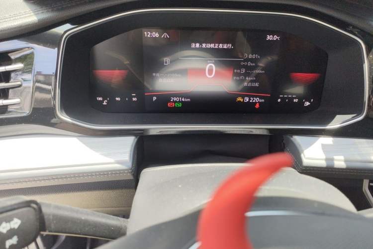 Used Volkswagen Sagitar 2023 300TSI DSG Excellence Edition Odometer Close Up