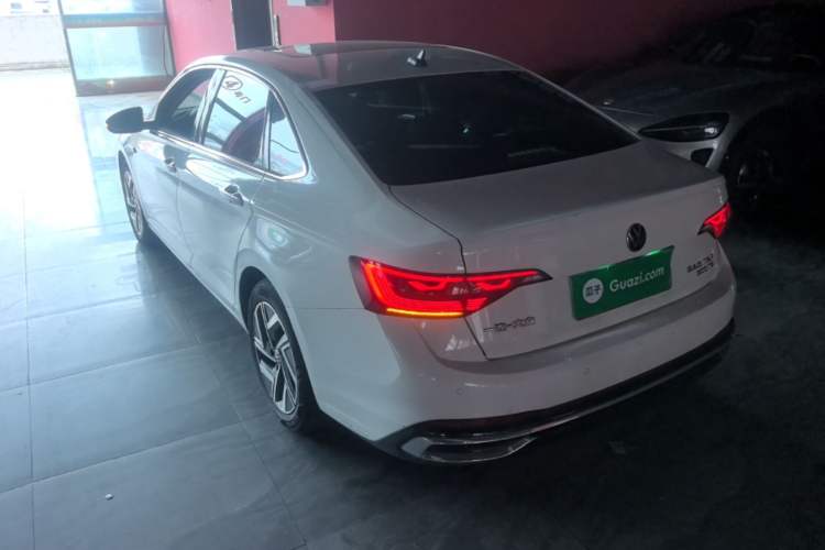 Used Volkswagen Sagitar 2023 300TSI DSG Excellence Edition Rear Left 45 Deg