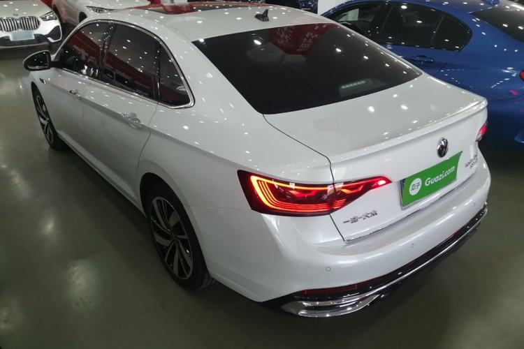 Used Volkswagen Sagitar 2023 300TSI DSG Excellence Edition Rear Left 45 Deg