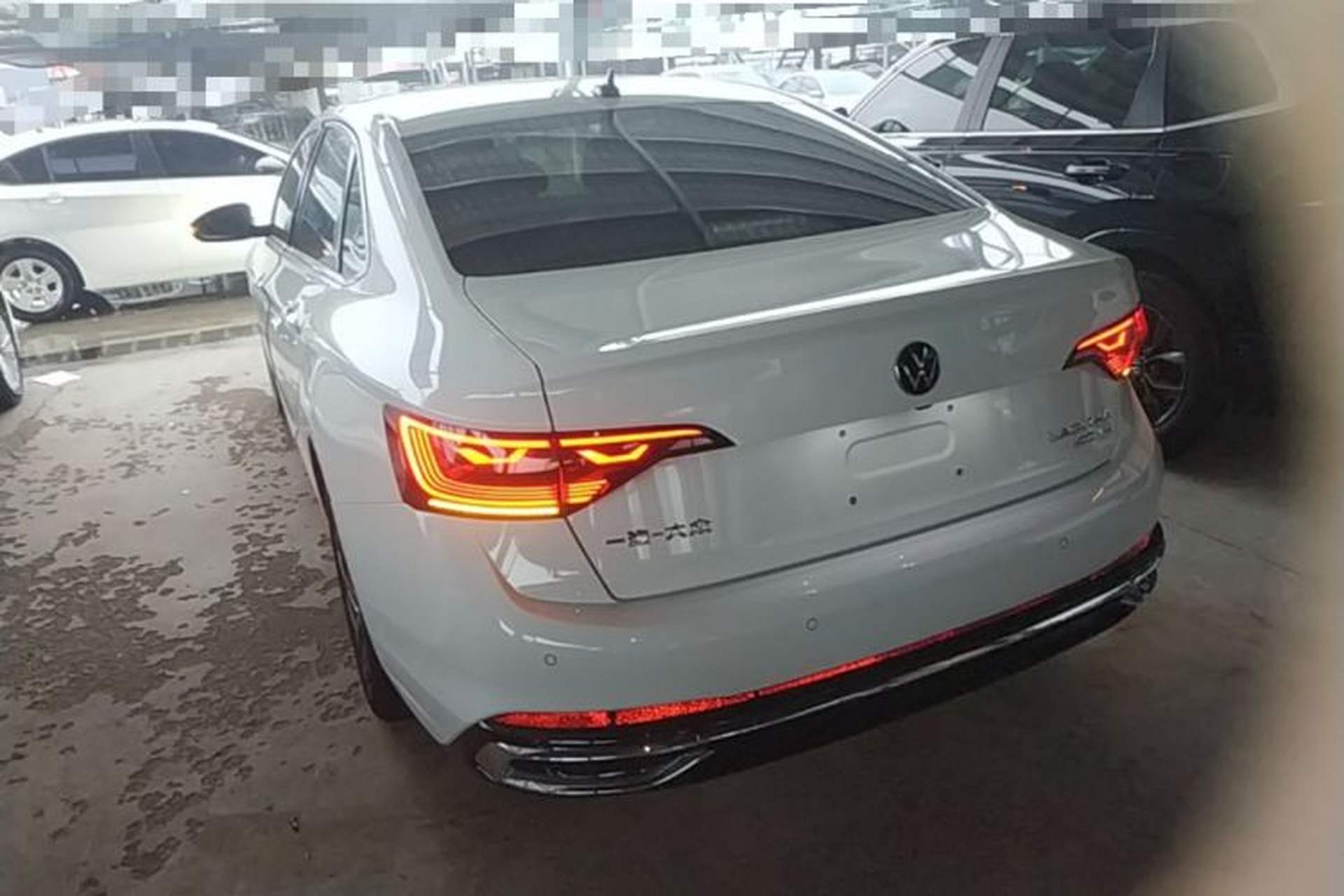 Used Volkswagen Sagitar 2023 300TSI DSG Excellence Edition Rear Left 45 Deg