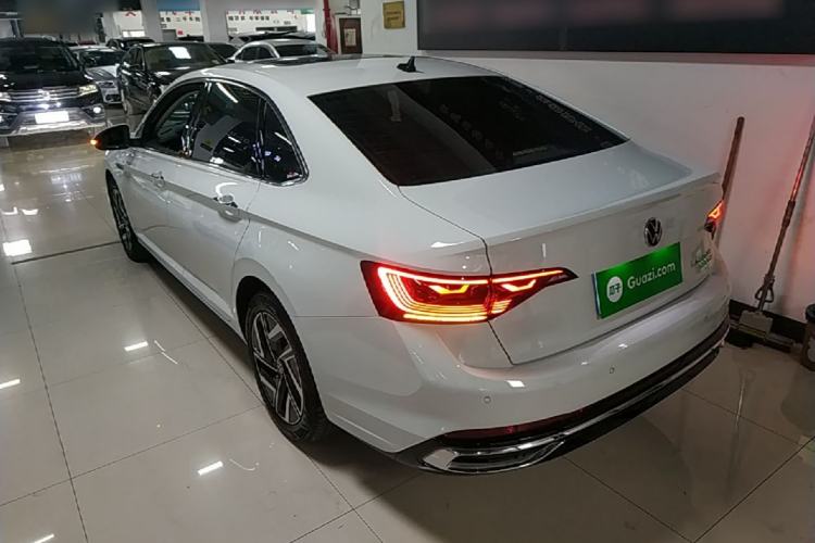Used Volkswagen Sagitar 2023 300TSI DSG Excellence Edition Rear Left 45 Deg