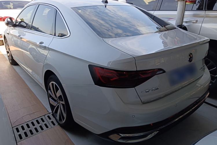 Used Volkswagen Sagitar 2023 300TSI DSG Excellence Edition Rear Left 45 Deg