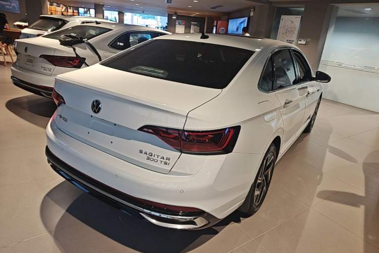 Used Volkswagen Sagitar 2023 300TSI DSG Excellence Edition Rear Right 45 Deg
