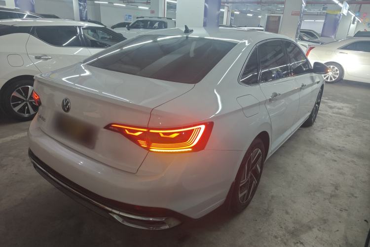 Used Volkswagen Sagitar 2023 300TSI DSG Excellence Edition Rear Right 45 Deg