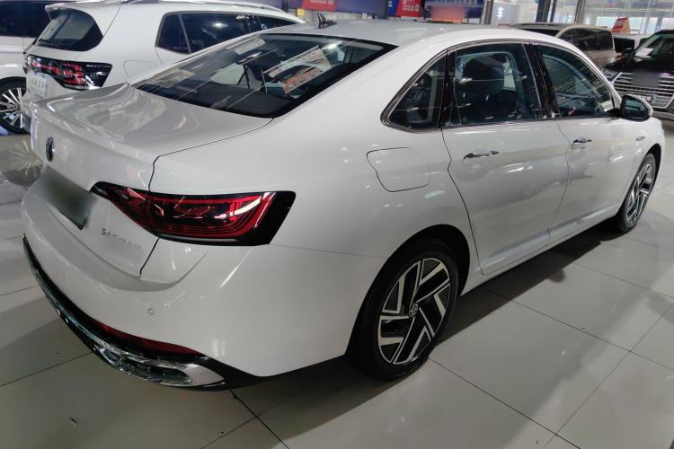 Used Volkswagen Sagitar 2023 200TSI DSG Excellence Edition Rear Right 45 Deg