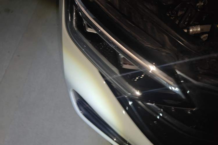 Used Volkswagen Sagitar 2023 280TSI DSG Excellence Edition Right Front Headlight