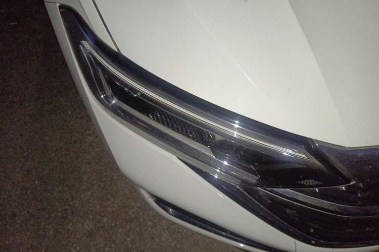 Used Volkswagen Sagitar 2023 280TSI DSG Beyond Lite Edition Right Front Headlight