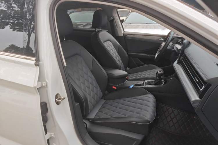 Used Volkswagen Sagitar 2023 280TSI DSG Beyond Lite Edition Right Front Seat