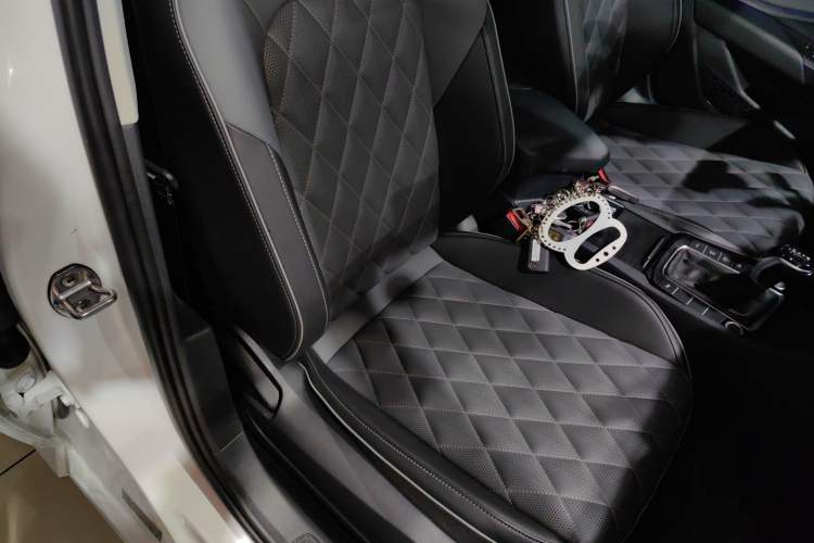 Used Volkswagen Sagitar 2023 200TSI DSG Excellence Edition Right Front Seat