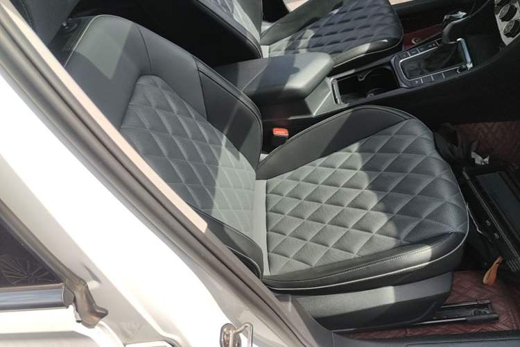 Used Volkswagen Sagitar 2023 280TSI DSG Beyond Lite Edition Right Front Seat