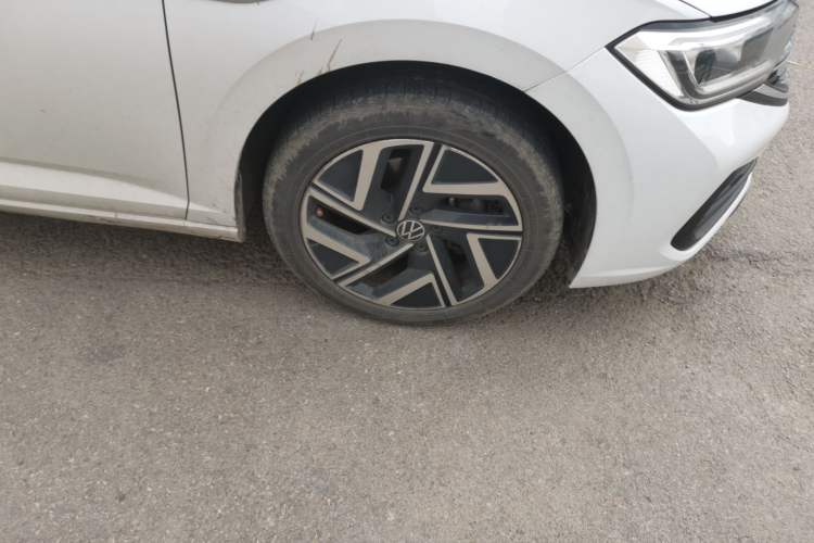 Used Volkswagen Sagitar 2023 280TSI DSG Beyond Lite Edition Right Front Wheel Hub