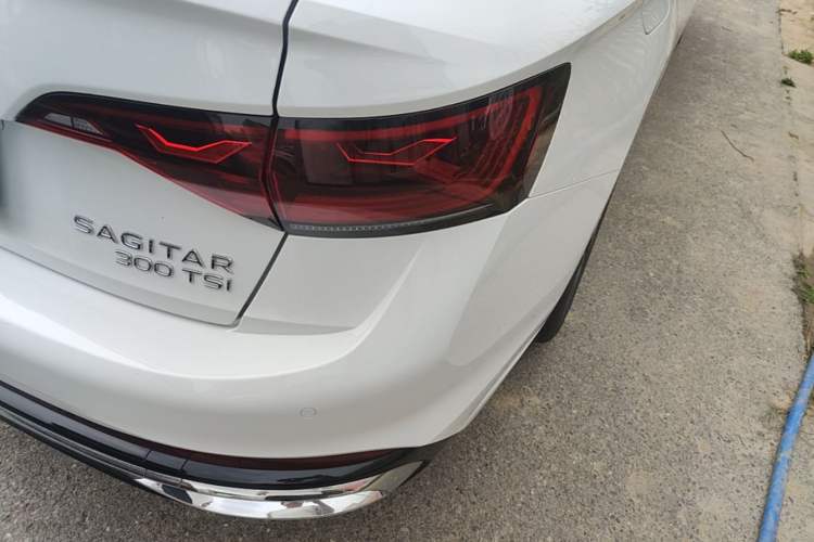 Used Volkswagen Sagitar 2023 300TSI DSG Excellence Edition Right Rear Taillight