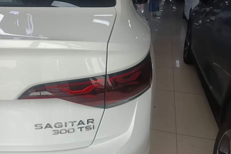 Used Volkswagen Sagitar 2023 300TSI DSG Excellence Edition Right Rear Taillight