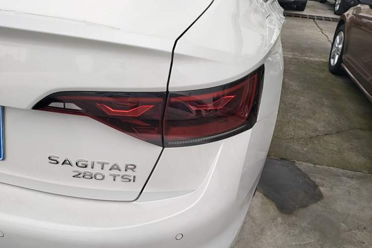 Used Volkswagen Sagitar 2023 280TSI DSG Beyond Lite Edition Right Rear Taillight