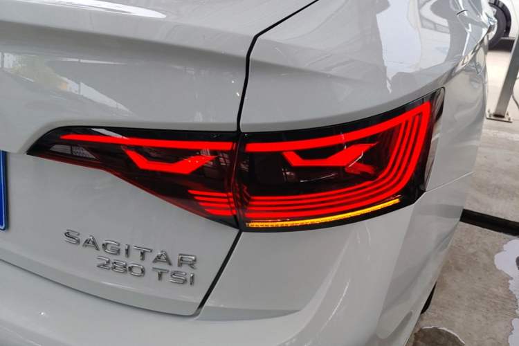 Used Volkswagen Sagitar 2023 280TSI DSG Beyond Lite Edition Right Rear Taillight