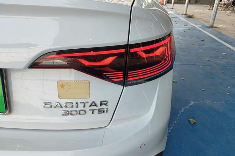 Used Volkswagen Sagitar 2023 300TSI DSG Excellence Edition Right Rear Taillight