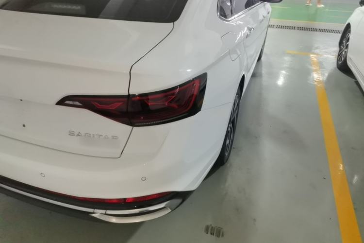 Used Volkswagen Sagitar 2023 300TSI DSG Excellence Edition Right Rear Taillight