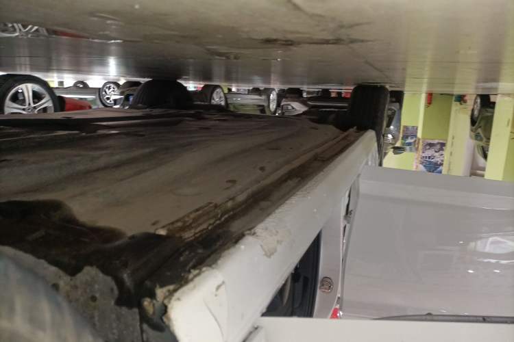 Used Volkswagen Sagitar 2023 280TSI DSG Beyond Lite Edition Right Side Sill