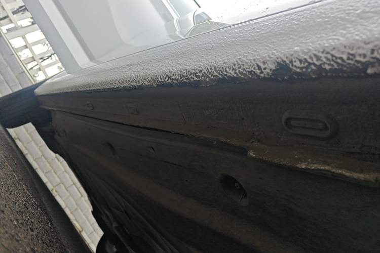 Used Volkswagen Sagitar 2023 300TSI DSG Excellence Edition Right Side Sill