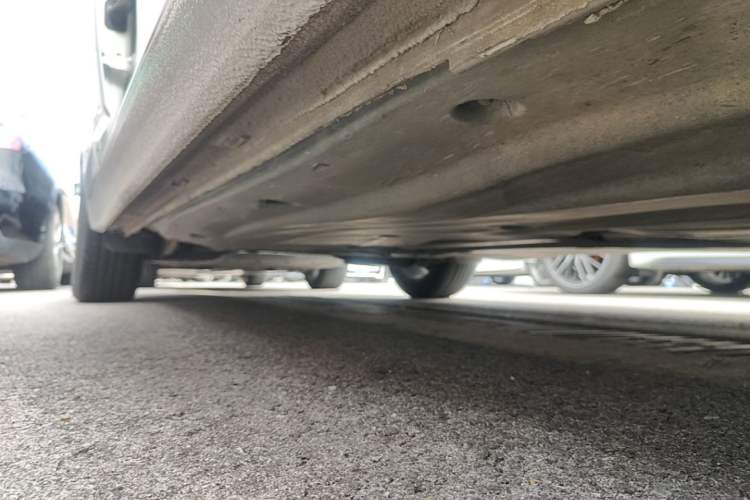Used Volkswagen Sagitar 2023 280TSI DSG Beyond Lite Edition Right Side Sill