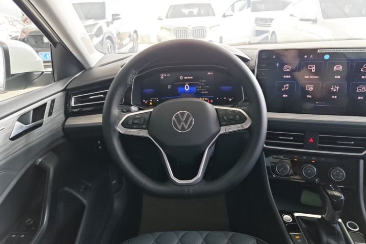 Used Volkswagen Sagitar 2023 300TSI DSG Excellence Edition Steering Wheel