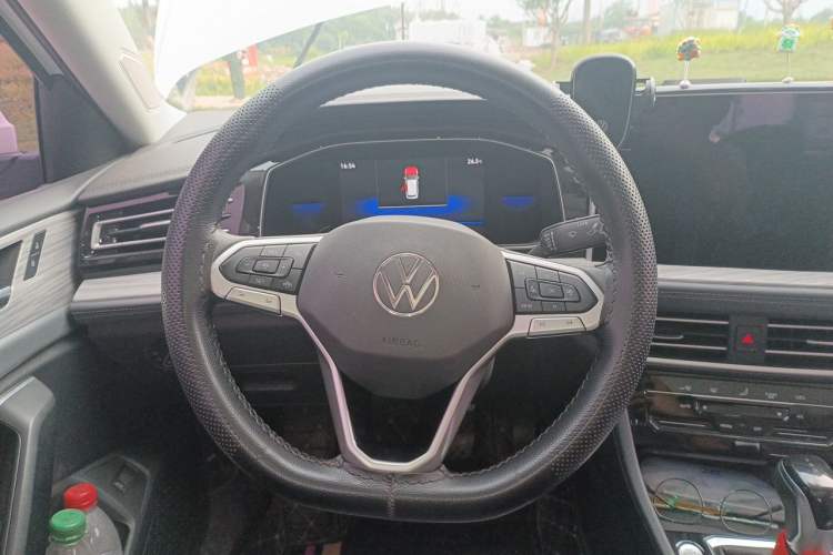 Used Volkswagen Sagitar 2023 280TSI DSG Excellence Edition Steering Wheel
