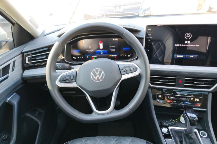 Used Volkswagen Sagitar 2023 200TSI DSG Excellence Edition Steering Wheel