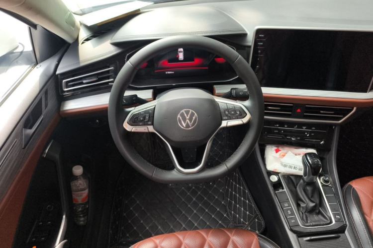 Used Volkswagen Sagitar 2023 200TSI DSG Excellence Edition Steering Wheel