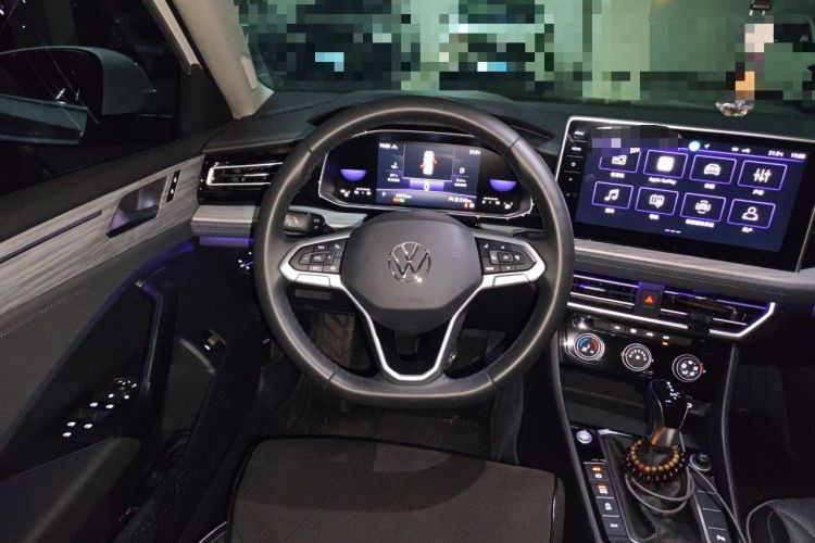 Used Volkswagen Sagitar 2023 300TSI DSG Excellence Edition Steering Wheel