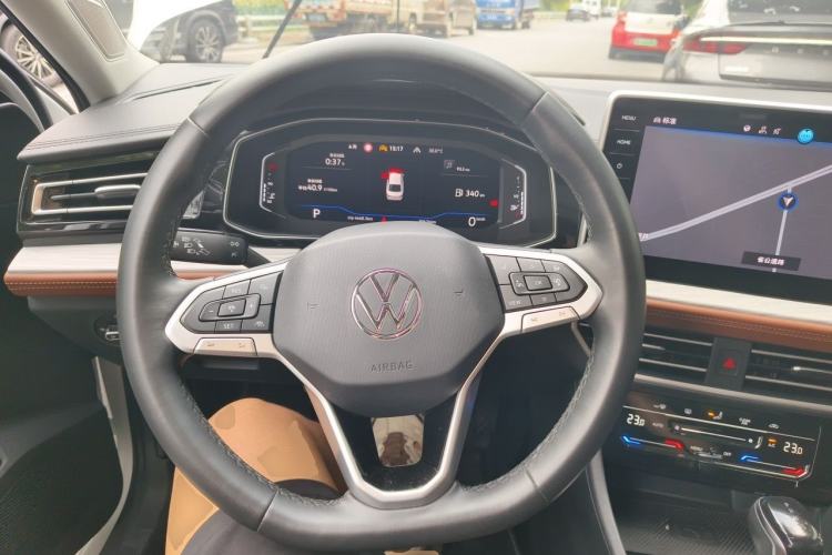 Used Volkswagen Sagitar 2023 300TSI DSG Excellence Edition Steering Wheel