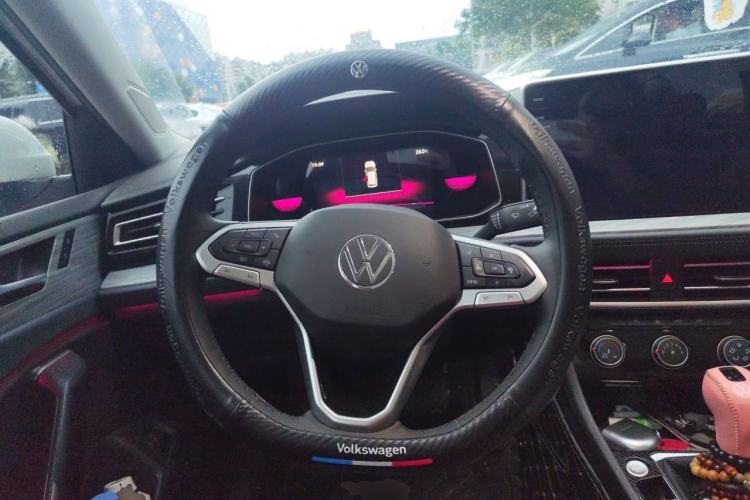 Used Volkswagen Sagitar 2023 300TSI DSG Excellence Edition Steering Wheel