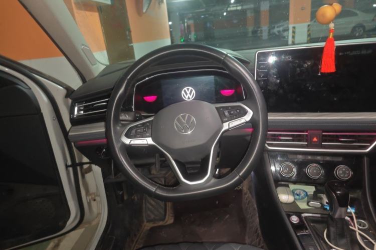Used Volkswagen Sagitar 2023 280TSI DSG Beyond Lite Edition Steering Wheel