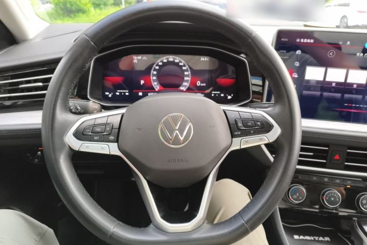 Used Volkswagen Sagitar 2023 280TSI DSG Beyond Lite Edition Steering Wheel