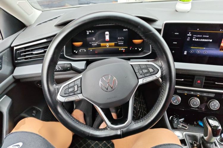 Used Volkswagen Sagitar 2023 300TSI DSG Flyover Edition Steering Wheel